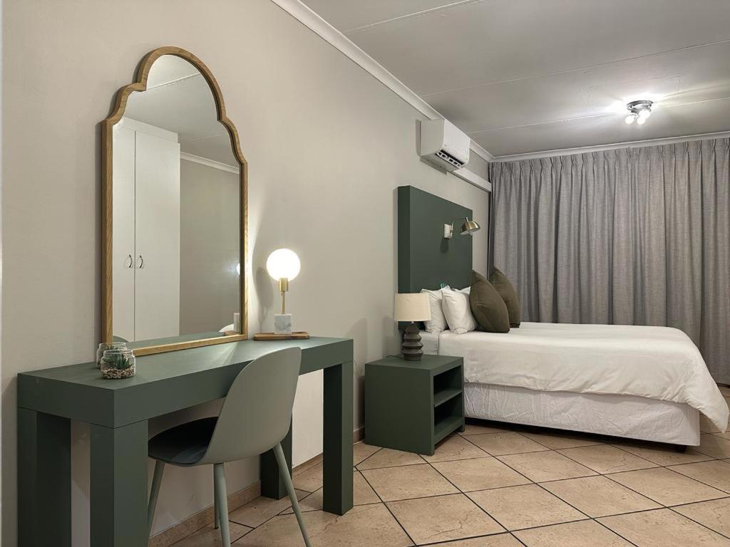 Bm Gardens Aparthotel Edenvale Exterior photo