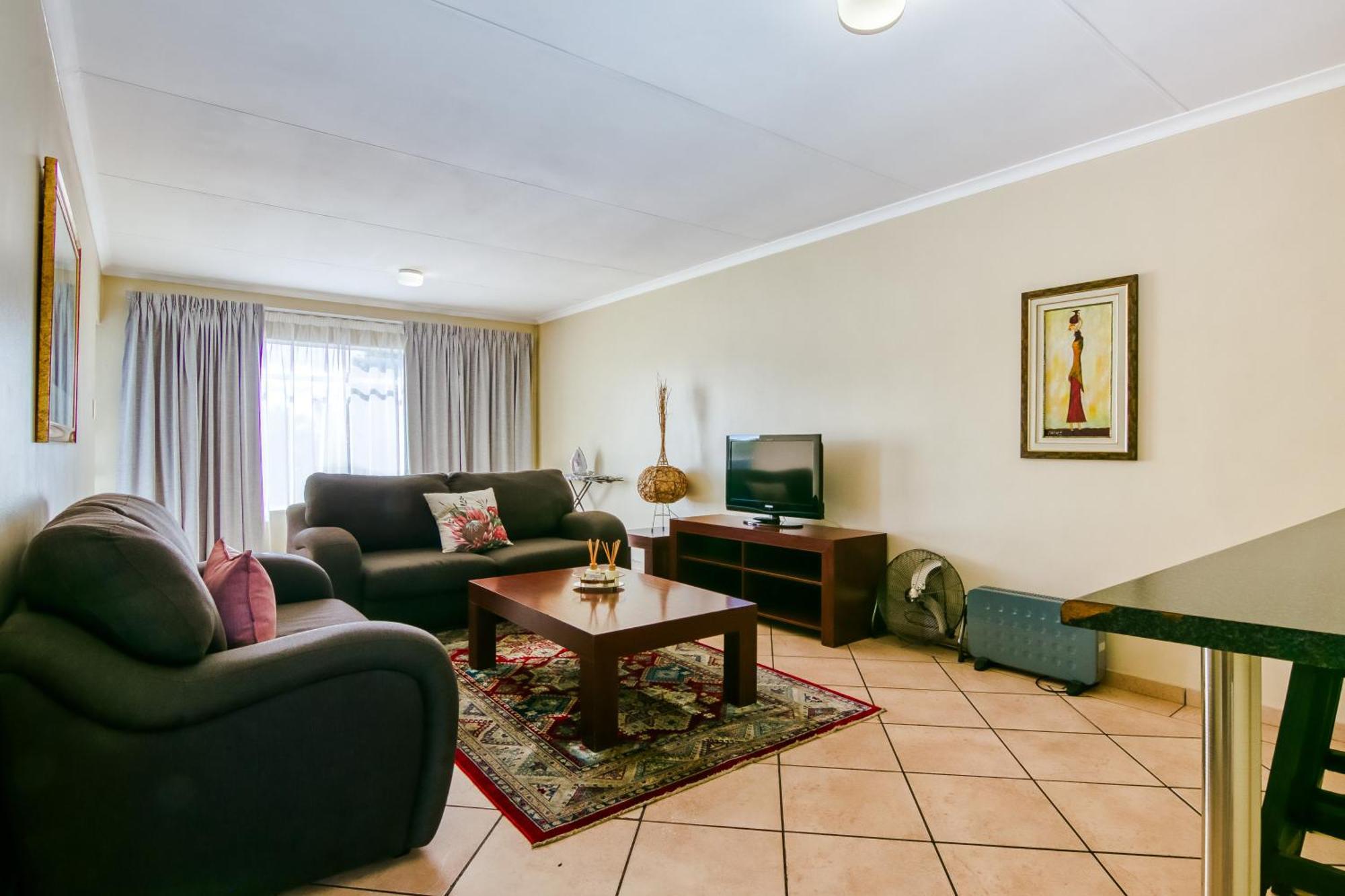 Bm Gardens Aparthotel Edenvale Exterior photo