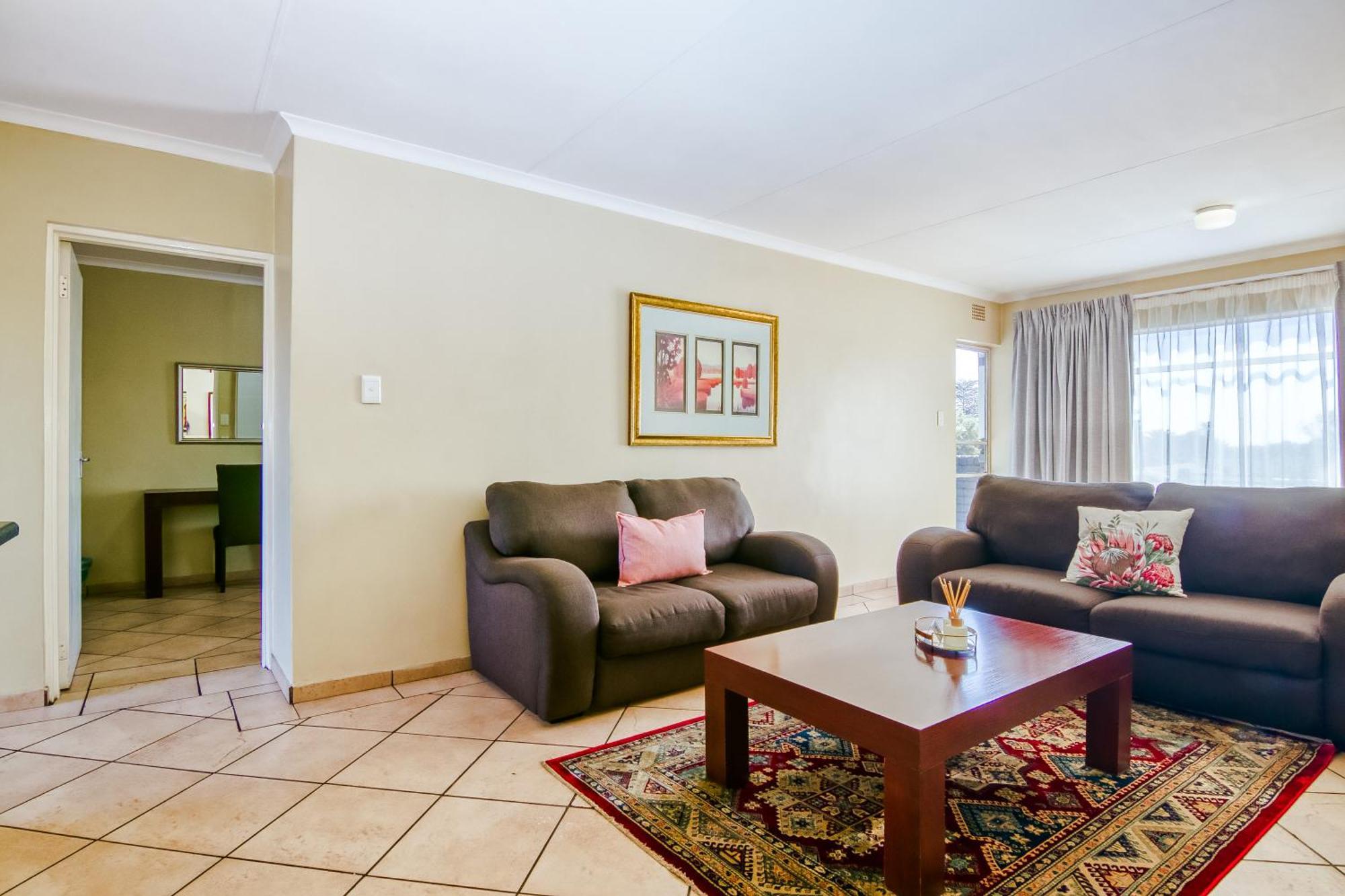 Bm Gardens Aparthotel Edenvale Exterior photo
