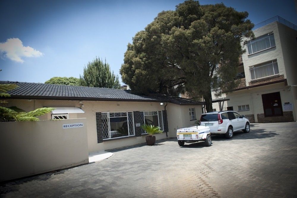 Bm Gardens Aparthotel Edenvale Exterior photo
